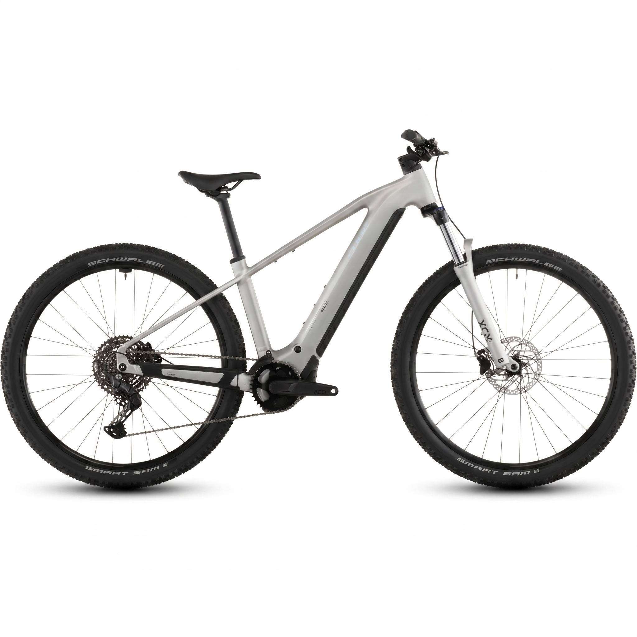 Gemini_Generated_Image_wr8nfewr8nfewr8n Cube Reaction Hybrid ONE 800 (2026) | 27,5/29 Zoll E-MTB Hardtail | Elegantes und prismatisches Grau - Image 1
